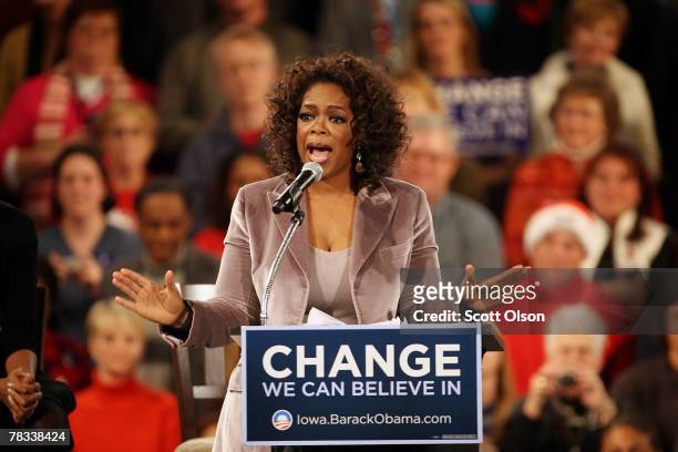 Talk show host Oprah Winfrey addresses a crowd gathered at a rally for Democratic presidential hopeful Sen. Barack Obama December 8, 2007 in Des...