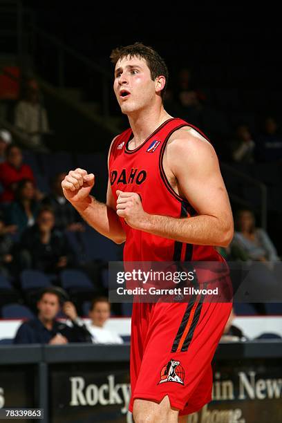 112 Cory Violette Stock Photos, HighRes Pictures, and Images Getty