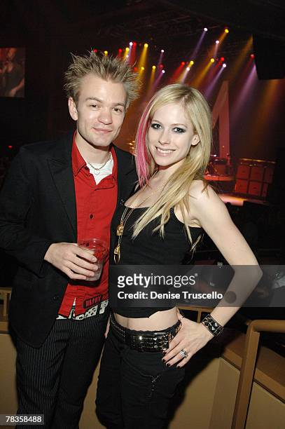 Singers Deryck Whibley and Avril Lavigne attend the Maroon 5 concert in the VIP Sky Lounge at The Pearl at The Palms Casino Resort on November 10,...