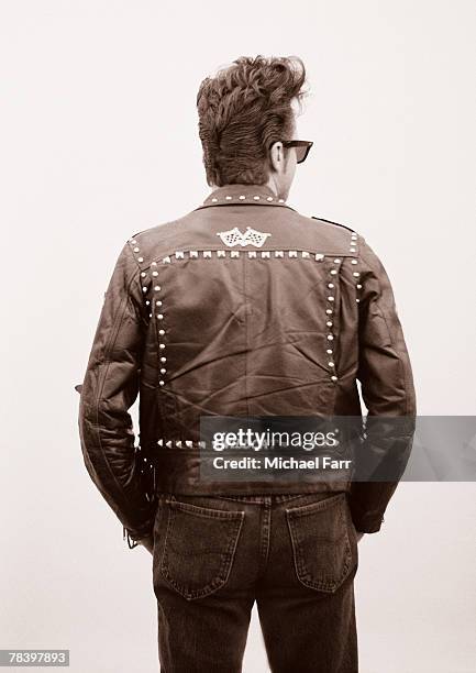 leather jacket - motorradjacke stock-fotos und bilder