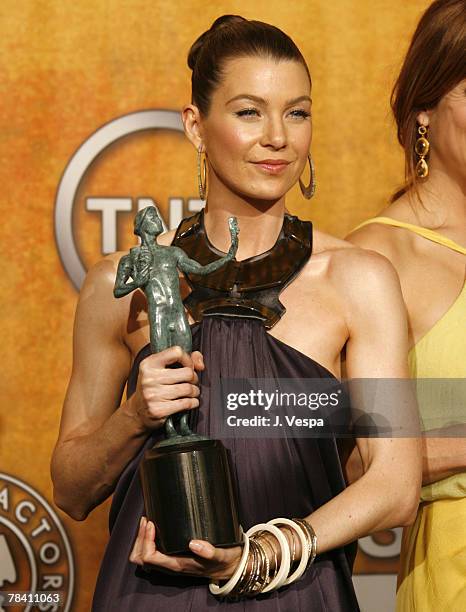 Ellen Pompeo of "Grey?s Anatomy", winner Outstanding Performance by an Ensemble in a Drama Series