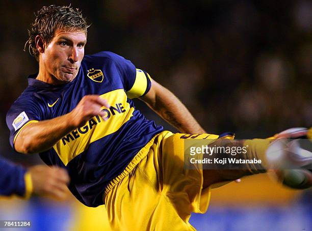 Martin Palermo of Boca Juniors volleys the ball during the FIFA Club World Cup semi final match between Boca Juniors and Etoile Sportive du Sahel at...
