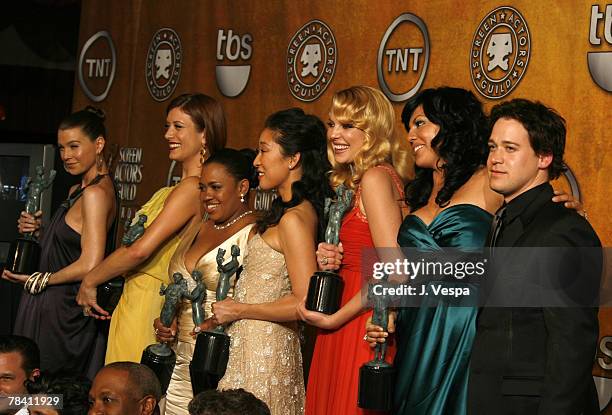 Ellen Pompeo, Kate Walsh, Chandra Wilson, Sandra Oh, Katherine Heigl, Sara Ramirez and T.R. Knight of "Grey?s Anatomy", winner Outstanding...