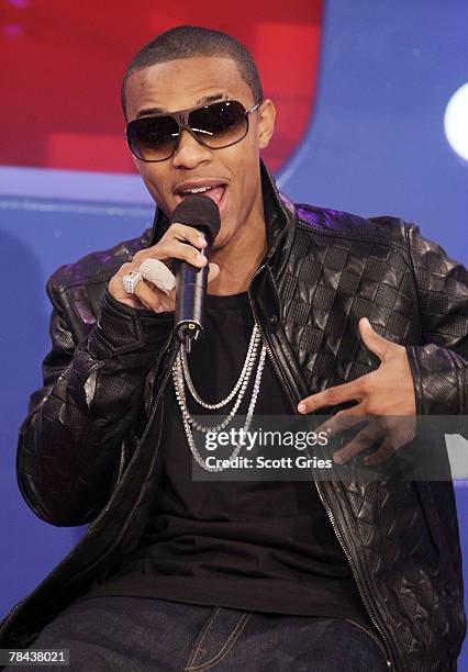 Rapper Bow Wow attends a taping of BET's 106 & Park at the BET Studios on December 12, 2007 in New York City.