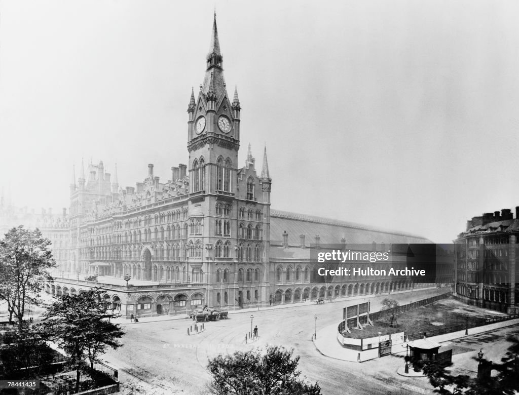 St Pancras Station