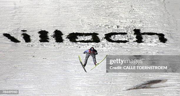 Thomas Morgenstern from Austria jumps during the FIS World Cup Ski Jumping in Villach, 13 December 2007. Morgenstern won ahead of Finland's Janne...