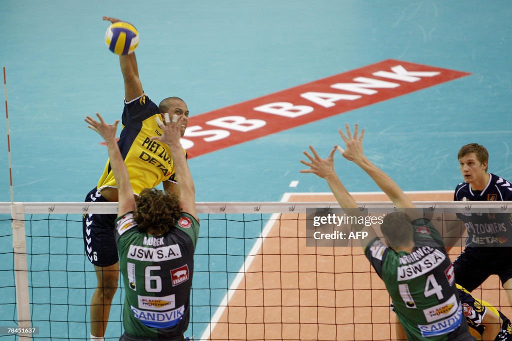 Dutch volleyball team Piet Zoomers/Dynam