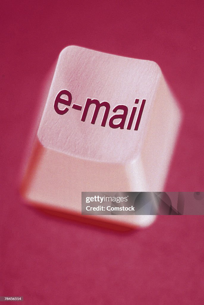 E-mail key