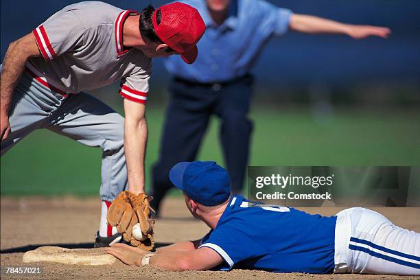 Safe In Baseball 1,012 Umpire Safe Call Stock Photos, High-Res Pictures, and Images ...