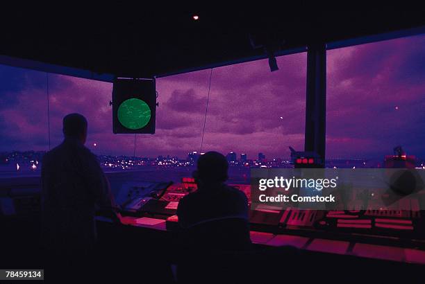 air traffic control tower - control tower stock-fotos und bilder