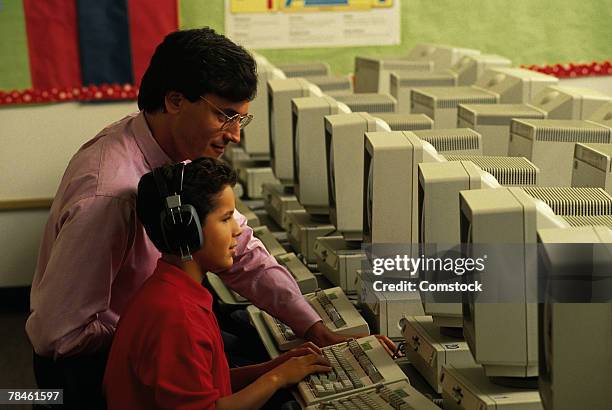Kids School Computer Lab Photos and Premium High Res Pictures - Getty ...