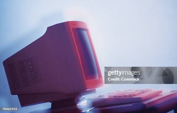 1998 Computer Layout 1,471 1998 Computer Stock Photos, High-Res Pictures, and Images - Getty ...