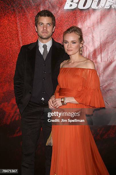 Actors Joshua Jackson and Diane Kruger arrive at the "National Treasure: Book of Secrets" Premiere at the Ziegfeld Theater on December 13, 2007 in...