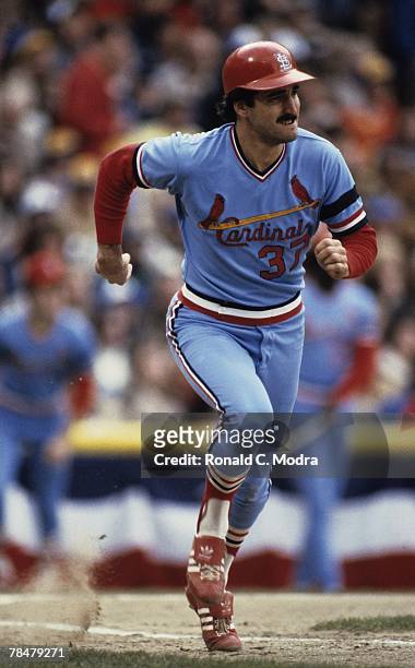 Keith Hernandez of the St. Louis Cardinals running to first base during Game 3 of the 1982 World Series against the Milwaukee Brewers on October 15,...