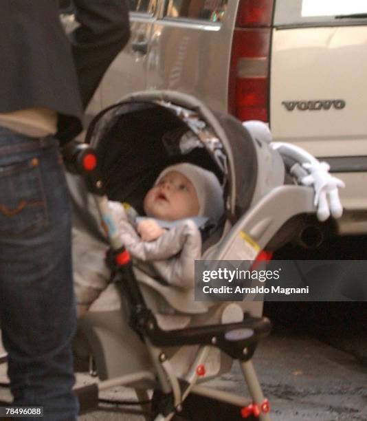 Naomi Watts arrives at Milk Studios with her son Alexander Schreiber December 14, 2007 in New York City.