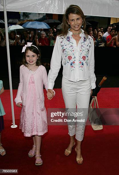 Antonia Kidman and her children arrive at the Australian Premiere of "The Golden Compass" at the State Theatre on December 16, 2007 in Sydney,...