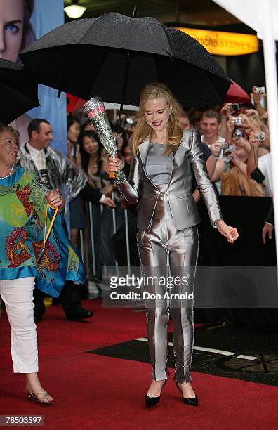Nicole Kidman arrives at the Australian Premiere of "The Golden Compass" at the State Theatre on December 16, 2007 in Sydney, Australia.