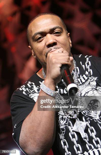Singer Timbaland performs on stage at the Bank Atlantic Center during the Y-100 Jingle Ball concert on December 15, 2007 in Sunrise, Florida.