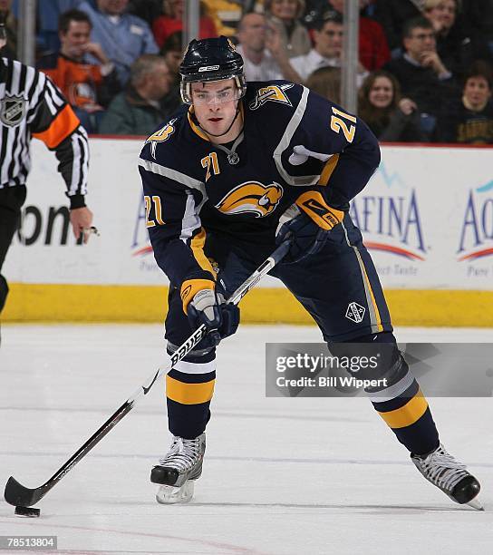 Drew Stafford of the Buffalo Sabres controls the puck against the New York Islanders during their game on December 12, 2007 at HSBC Arena in Buffalo,...