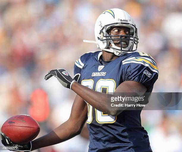 Chris Chambers of the San Diego Chargers holds the ball during the game against the Detroit Lions on December 16, 2007 at Qualcomm Stadium in San...
