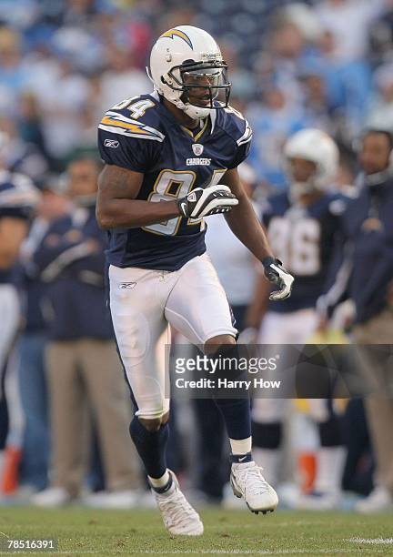Craig Davis of the San Diego Chargers looks downfield during the game against the Detroit Lions on December 16, 2007 at Qualcomm Stadium in San...