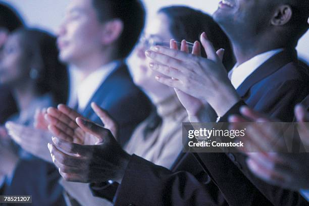 Clapping Bs African Hands Clapping Stock-Fotos und Bilder - Getty Images