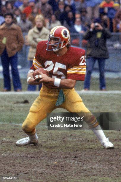 Ed Rubbert 1977 Washington Redskins Photos and Premium High Res Pictures - Getty ...