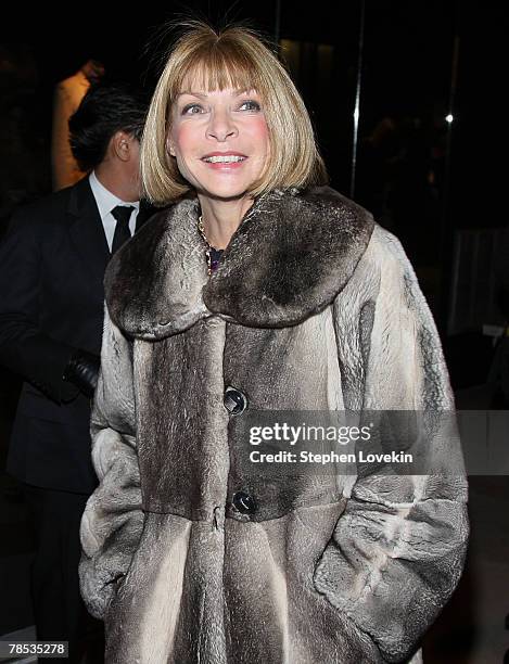 Vogue Editor Anna Wintour attends the "Blog.mode Addressing Fashion" reception at The Metropolitan Museum of Art on December 17, 2007 in New York...