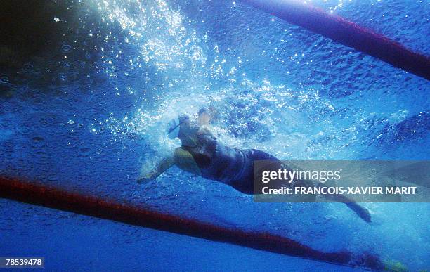 Underwater image showing French Laure Manaudou during her 200 freestyle semifinal 27 March 2007 at the 12th FINA World Swimming Championships. AFP...