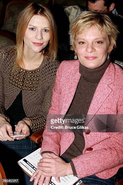 Actresses Claire Danes and Martha Plimpton who were guest judges pose at The Broadway Cares/Equity Fights AIDS 2007 Gypsy of The Year Competition at...