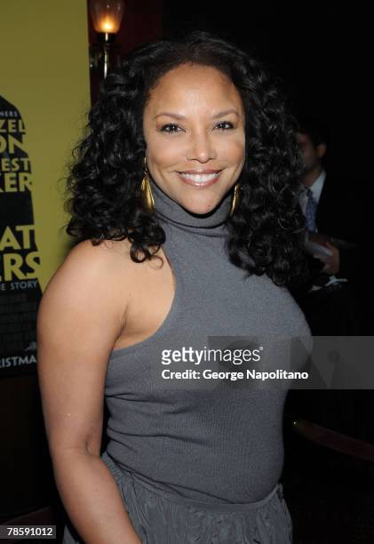 Actress Lynn Whitfield attends "The Great Debaters" New York reception at Ziegfeld Theater on December 19, 2007 in New York City.