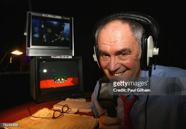 Commentator Sid Waddell poses before the the first round match between Phil Taylor of England and Michael van Gerwen of Netherlands during the 2008...