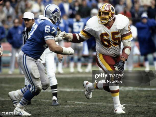 Washington Redskins defensive tackle Dave Butz battles Lions guard Don Greco during the Redskins 31-7 victory over the Detroit Lions in the 1982 NFC...