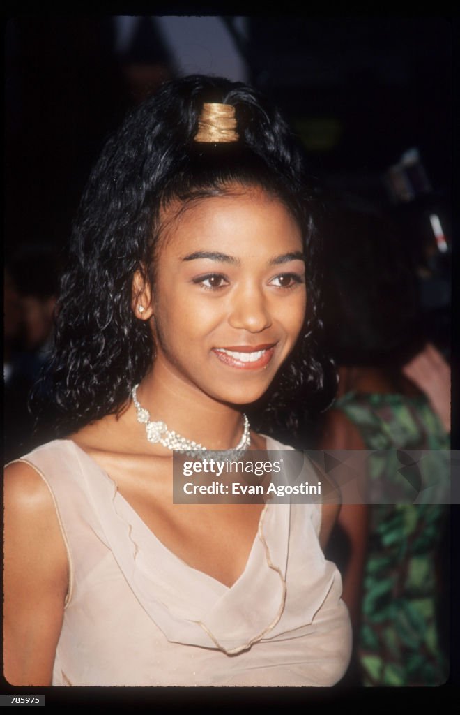 Veejay MTV Veejay Ananda Lewis attends the Essence Awards ceremony April 10 ...