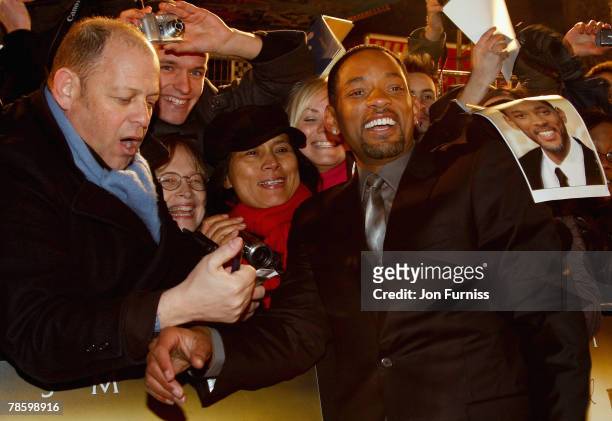 Will Smith attends the I Am Legend film premiere held at the Odeon Leicester Square on December 19, 2007 in London.