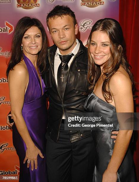 Wendy Crewson, Vladimire and Evangeline Lilly