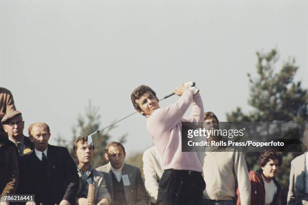 English professional golfer Tony Jacklin pictured in action on the 10th tee during competition to reach the semifinals of the 1970 Piccadilly World...