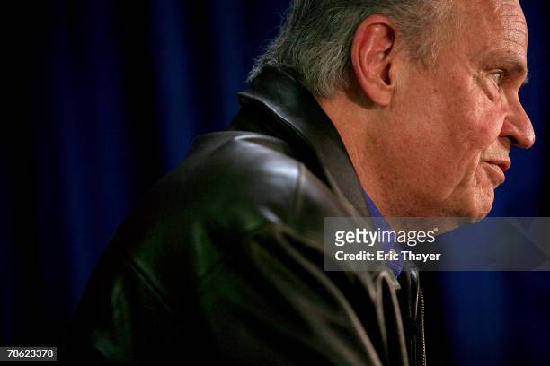 Republican presidential candidate Fred Thompson speaks at a campaign event at the Webster County Republican headquarters December 21, 2007 in Fort...