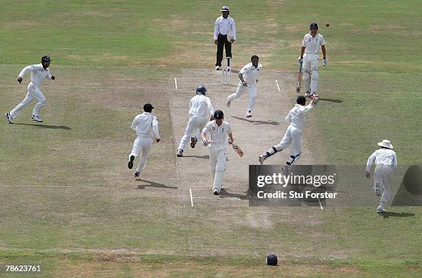 England batsman Paul Collingwood is stumped first ball by Sri Lankan wicketkeeper Prasanna Jayawardene during day 5 of the third test match between...