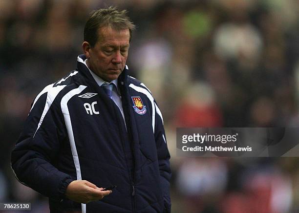 Alan Curbishley, manager of West Ham United looks on during the Barclays Premier League match between Middlesbrough and West Ham United at the...