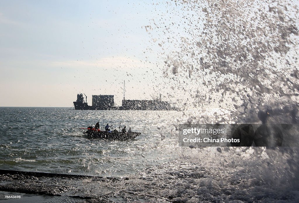 China To Excavate Relics In 800-year-old Sunken Merchant Ship