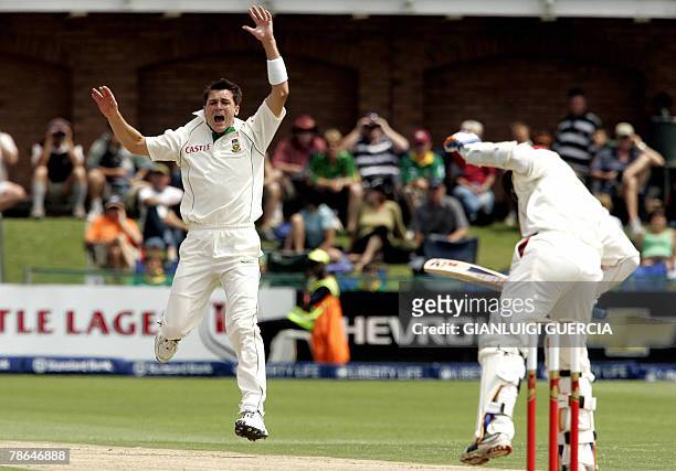 South African bowler Dale Steyn unsuccesfully appeals 26 December 2007 for a LBW against West Indies batsman Daren Ganga on the first day of the Test...