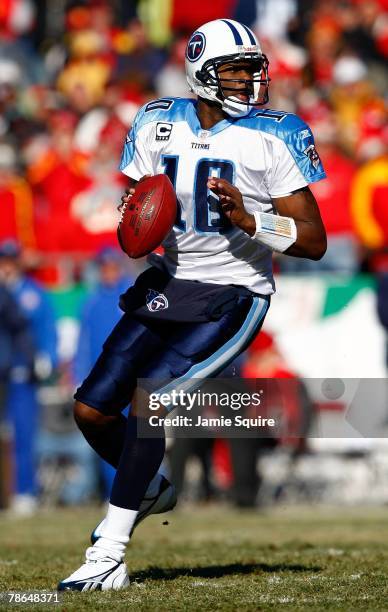 Quarterback Vince Young of the Tennessee Titans in action during the game against the Kansas City Chiefs on December 16, 2007 at Arrowhead Stadium in...