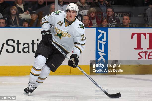 Loui Eriksson of the Dallas Stars follows the play during a game against the Edmonton Oilers at Rexall Place on December 18, 2007 in Edmonton,...