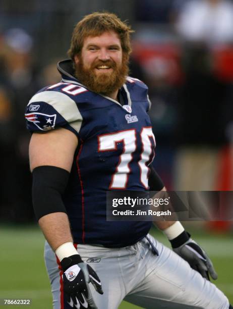 Logan Mankins of the New England Patriots completes a drill before a game against the Miami Dolphins at Gillette Stadium on December 23, 2007 in...