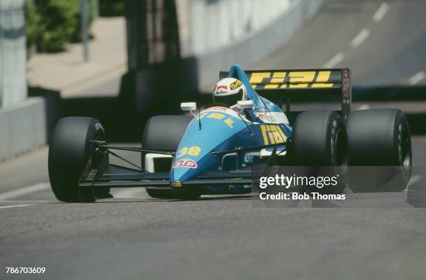 German racing driver Christian Danner drives the Rial Racing Rial ARC2 Ford Cosworth DFR 3.5 V8 in the 1989 United States Grand Prix in Phoenix on...