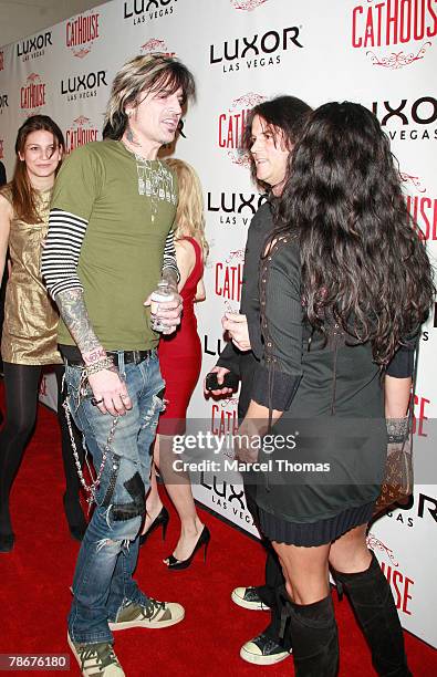 Tom Lee Rocker Tommy Thomas Hotel Photos and Premium High Res Pictures - Getty Images
