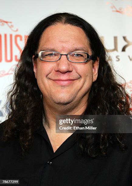 Penn Jillette of the comedy/magic duo Penn & Teller arrives at the grand opening of the CatHouse at the Luxor Resort & Casino December 29, 2007 in...