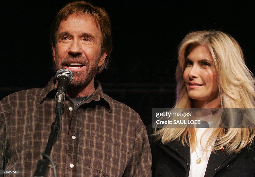 US Actor Chuck Norris and his wife, Gena O'Kelley, speak during a... News Photo Getty Images