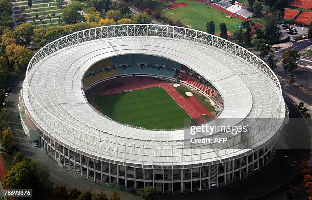 Picture taken 02 October 2007 shows an aerial view of the Ernst-Happel stadium in Vienna in Salzburg, one of the four stadiums in Austria to host the...